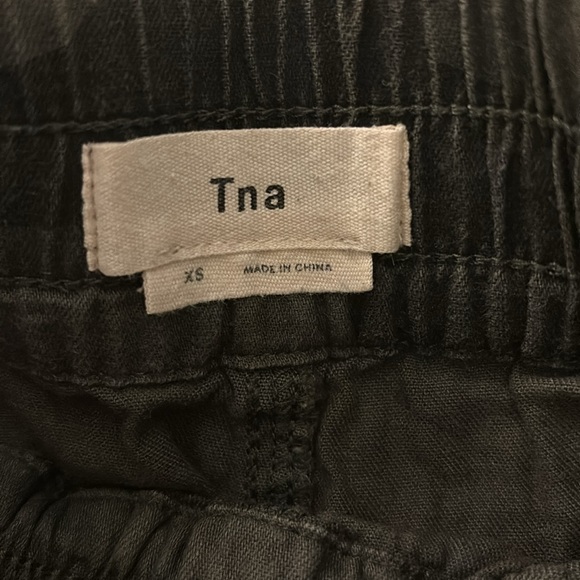 TNA jogger - Picture 4 of 4